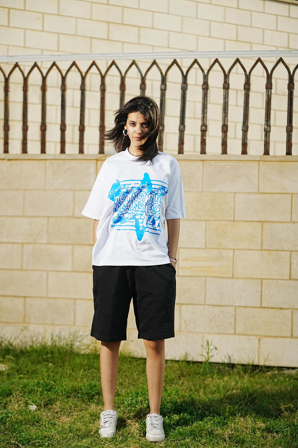 AGAINST FLOW TEE
